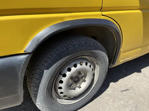 Накладки на арки (4 шт, пластик) для Volkswagen T4 Caravelle/Multivan 1990-2003 рр — Volkswagen T4 Caravelle/Multivan 1990–2003 гг. DianaParts