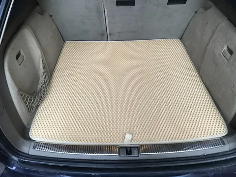 Килимок багажника EVA (Sedan, бежеві) для Ауди A4 B6 2000-2004 рр — Audi A4 B6 2000-2004 гг. DianaParts