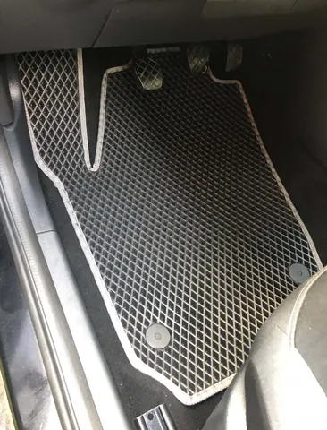 Килимки EVA (чорні) для Skoda Fabia 2014-2021 рр — Skoda Fabia 2014-2021 гг. DianaParts