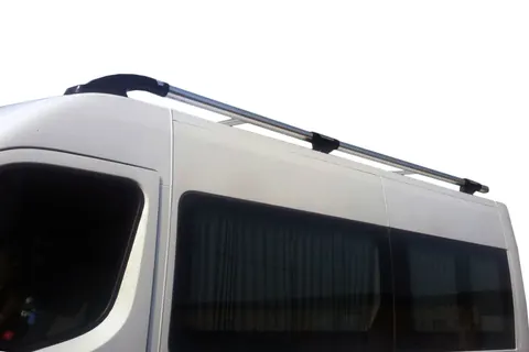 Рейлінги Shark для Nissan NV400 2010-2024 рр — Nissan NV400 2010-2024 гг. DianaParts