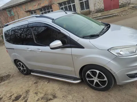 Бокові пороги Premium (2 шт., нерж) для Ford Courier 2014-2023 рр — Ford Courier 2014-2023 гг. DianaParts