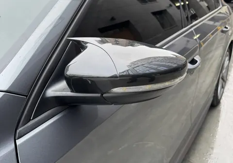 Накладки на дзеркала RLine-Look (2шт, USA) для Volkswagen Passat B8 2015-2023 рр — Volkswagen Passat B8 2015-2023 гг. DianaParts