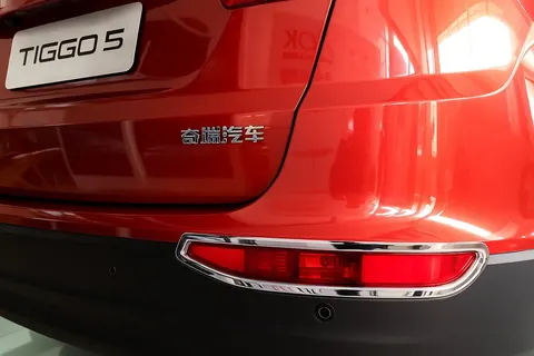 Накладки на задні габарити Libao (2 шт, пласт) для Chery Tiggo 5 2013- рр — Chery Tiggo 5 2013- гг. DianaParts
