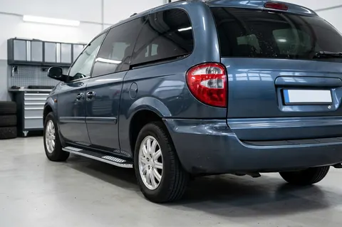 Бокові пороги Tayga V2 (2 шт., алюміній) для Chrysler Voyager 2001-2007 рр — Chrysler Voyager 2001-2007 гг. DianaParts