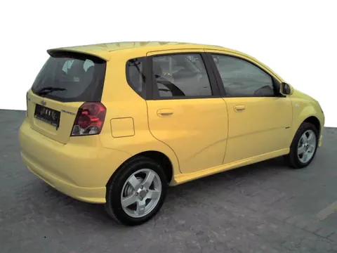 Бокові пороги (під фарбування) для Chevrolet Aveo T200 2002-2008 рр — Chevrolet Aveo T200 2002-2008 гг. DianaParts