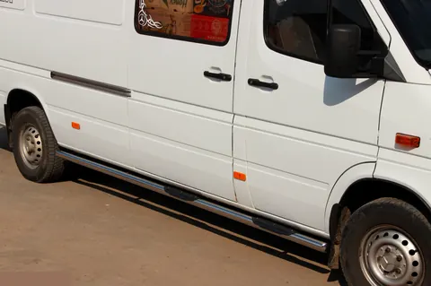 Бічні труби (2 шт., нерж.) Довга база, d70 для Mercedes Sprinter W901/902/903/904/905 1995-2006 рр — Mercedes Sprinter W901/902/903/904/905 1995–2006 гг. DianaParts