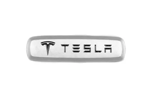 Шильдик алюмінієвий для килимків (1шт) для Tesla — Tesla DianaParts
