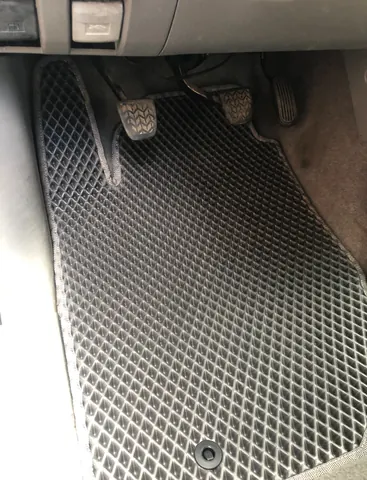 Килимки EVA V1 (чорні) для Toyota Hilux 2006-2015 рр — Toyota Hilux 2006-2015 гг. DianaParts