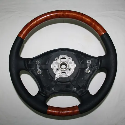 Кермо (шкіра -2026 дерево) для Mercedes Viano 2004-2014 рр — Mercedes Viano 2004-2014 гг. DianaParts