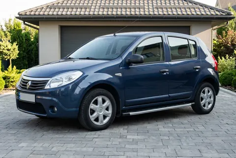 Бокові пороги Fullmond (2 шт., алюміній) для Renault Sandero 2007-2013 рр — Renault Sandero 2007-2013 гг. DianaParts