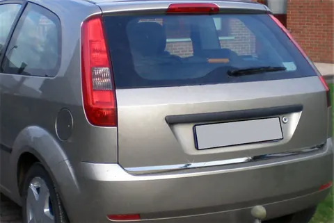 Кромка кришки багажника (нерж.) OmsaLine - Італійська нержавійка для Ford Fiesta 2002-2008 рр — Ford Fiesta 2002-2008 гг. DianaParts