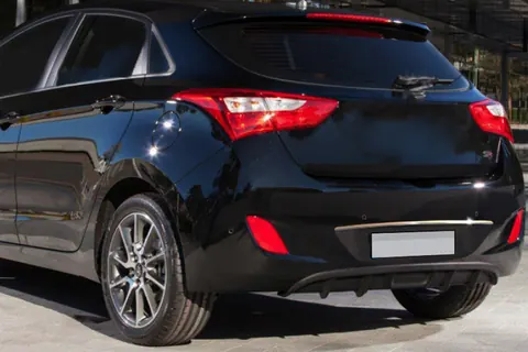 Хром планка над номером (HB, нерж) для Hyundai I-30 2012-2017 рр — Hyundai I-30 2012-2017 гг. DianaParts