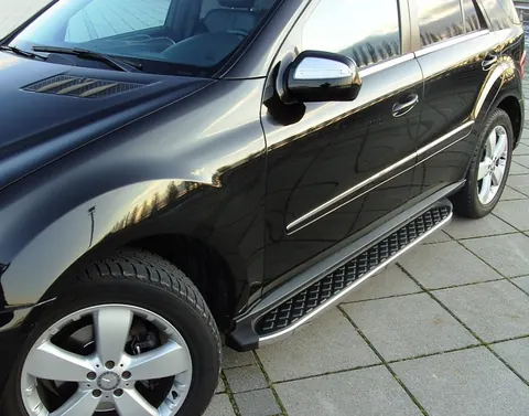 Бокові пороги BlackLine (2 шт., алюміній) для Mercedes ML W164 2005-2011 рр — Mercedes ML W164 2005-2011 гг. DianaParts