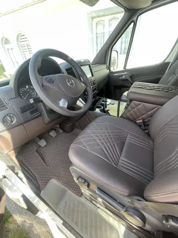 Килимки EVA V1 (коричневі) для Mercedes Sprinter W906 2006-2018 рр — Mercedes Sprinter W906 2006–2018 гг. DianaParts