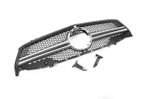 Передня решітка AMG Silver (для 2019-2022) для Mercedes CLA C118 2019- рр — Mercedes CLA C118 2019- гг. DianaParts
