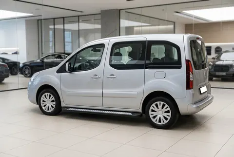 Бокові пороги New Vision Black (2 шт., алюміній) для Citroen Berlingo 2008-2018 рр — Citroen Berlingo 2008-2018 гг. DianaParts
