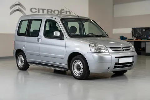Бокові пороги BlackLine (2 шт., алюміній) для Citroen Berlingo 1996-2008 рр — Citroen Berlingo 1996-2008 гг. DianaParts