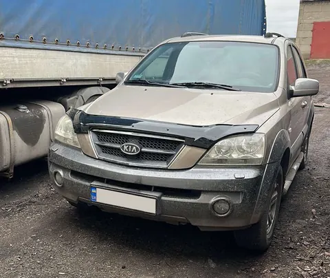 Дефлектор капота (EuroCap) для Kia Sorento I BL 2002-2009 рр — Kia Sorento I BL 2002-2009 гг. DianaParts