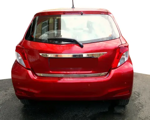 Кромка багажника (нерж.) для Toyota Yaris 2010-2020 рр — Toyota Yaris 2010-2020 гг. DianaParts