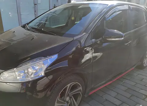 Накладки на дзеркала BMW-Style (2 шт) для Peugeot 208 2012-2019 рр — Peugeot 208 2012-2019 гг. DianaParts