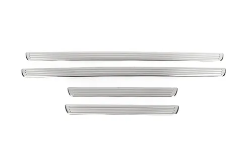 Накладки на внутрішні пороги Carmos (4 шт, нерж) для Volkswagen Passat B8 2015-2023 рр — Volkswagen Passat B8 2015-2023 гг. DianaParts