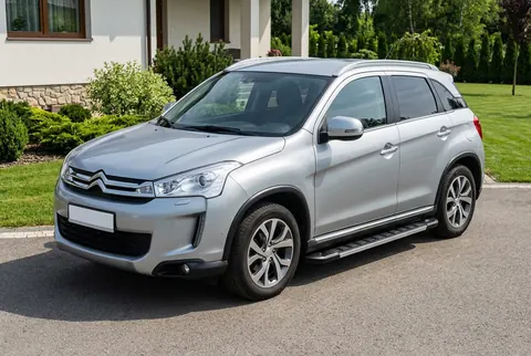 Бокові пороги RedLine V1 (2 шт., алюміній) для Citroen C-4 Aircross 2012-2017 рр — Citroen C-4 Aircross 2012-2017 гг. DianaParts