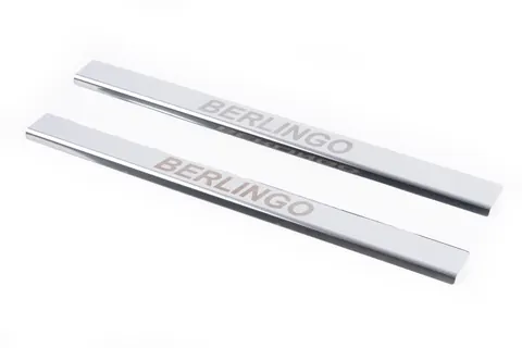Накладки на пороги Carmos V1 (2 шт, нерж) для Citroen Berlingo 1996-2008 рр — Citroen Berlingo 1996-2008 гг. DianaParts