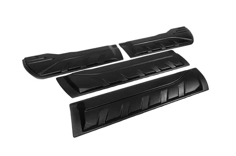 Молдинг на двері (4 шт, ABS) для Nissan Navara 2006-2015 рр — Nissan Navara 2006-2015 гг. DianaParts