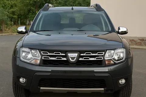 Накладки на дзеркала варіант 1 (2 шт, ABS) Хромований пластик для Dacia Duster 2008-2018 рр — Dacia Duster 2008-2018 гг. DianaParts
