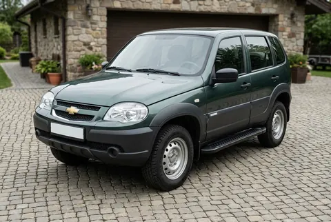 Бокові пороги Allmond Black (2 шт., алюміній) для Chevrolet Niva 1998-2020 рр — Chevrolet Niva 1998-2020 гг. DianaParts