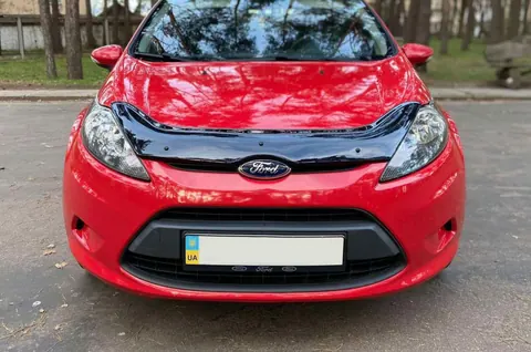 Дефлектор капота 2008-2013 (EuroCap) для Ford Fiesta рр — Ford Fiesta 2008-2017 гг. DianaParts