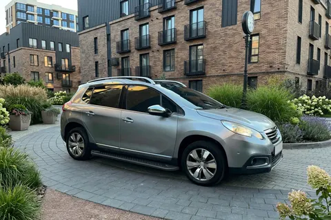 Бокові пороги Allmond Black (2 шт., алюміній) для Peugeot 2008 2013-2019 рр — Peugeot 2008 2013-2019 гг. DianaParts