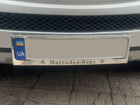 Рамка під номер хром Mercedes (1 шт, нержавіюча сталь) для Mercedes-Benz — Mercedes-Benz DianaParts