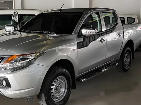 Верхні молдинги дверей (4 шт, ABS) для Fiat Fullback 2016- рр — Fiat Fullback 2016- гг. DianaParts