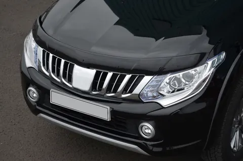 Дефлектор капоту (2015-2019, EuroCap) для Mitsubishi L200 рр — Mitsubishi L200 2015-2024 гг. DianaParts