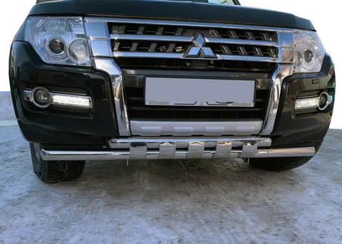 Передній захист ST015 (нерж.) для Mitsubishi Pajero Wagon IV 2006-2021 рр — Mitsubishi Pajero Wagon IV 2006-2021 гг. DianaParts