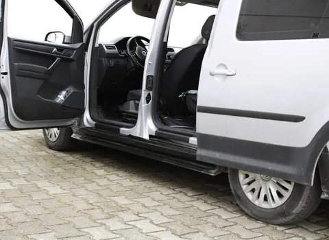 Накладки на дверні пороги EuroCap (2 шт., ABS) для Volkswagen Caddy 2015-2020 рр — Volkswagen Caddy 2015-2020 гг. DianaParts