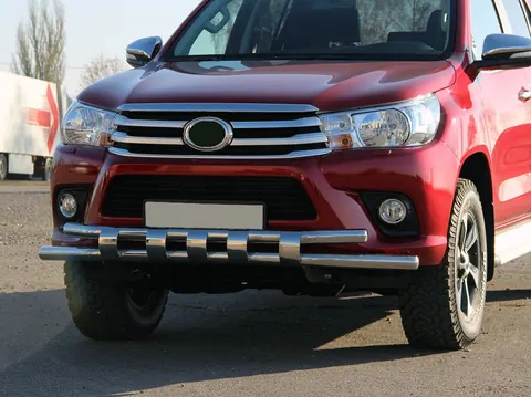 Передній захист ST015 (нерж) для Toyota Hilux 2015- рр — Toyota Hilux 2015- гг. DianaParts