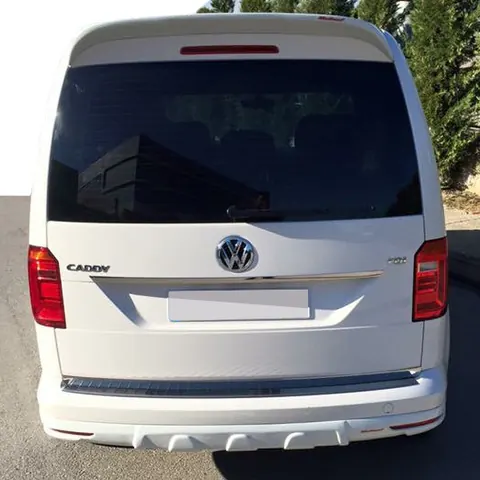 Накладка на задній бампер (під фарбування) для Volkswagen Caddy 2015-2020 рр — Volkswagen Caddy 2015-2020 гг. DianaParts