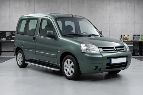 Бокові пороги Tayga Grey (2 шт., алюміній) для Citroen Berlingo 1996-2008 рр — Citroen Berlingo 1996-2008 гг. DianaParts