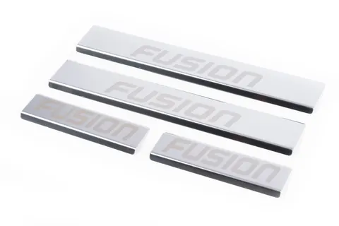 Накладки на пороги Carmos (4 шт., нерж.) для Ford Fusion 2002-2009 рр — Ford Fusion 2002-2009 гг. DianaParts