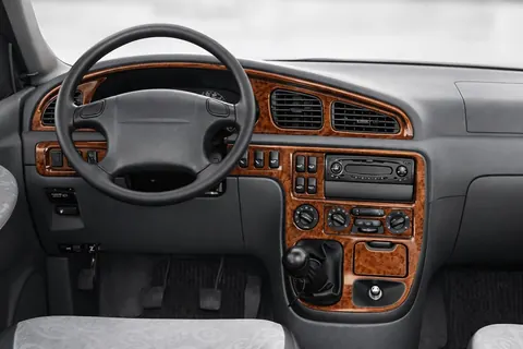 Накладки на панель для Kia Carnival 2002-2013 рр — Kia Carnival 2002-2013 гг. DianaParts