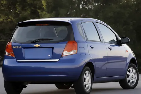 Кромка багажника (нерж.) HB для Chevrolet Aveo T200 2002-2008 рр — Chevrolet Aveo T200 2002-2008 гг. DianaParts