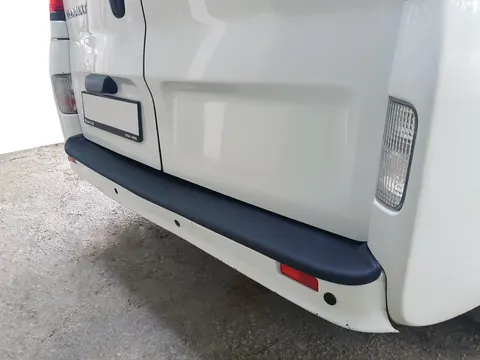 Накладка на задній бампер EuroCap (ABS) для Opel Vivaro 2001-2015 рр — Opel Vivaro 2001–2015 гг. DianaParts