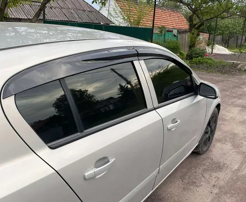 Вітровики HB (4 шт., Sunplex Sport) для Opel Astra H 2004-2013 рр — Opel Astra H 2004-2013 гг. DianaParts