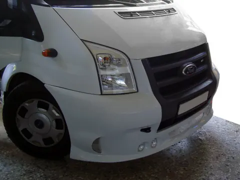 Накладка на передній бампер (для моделей 200-HP) для Ford Transit 2000-2014 рр — Ford Transit 2000–2014 гг. DianaParts