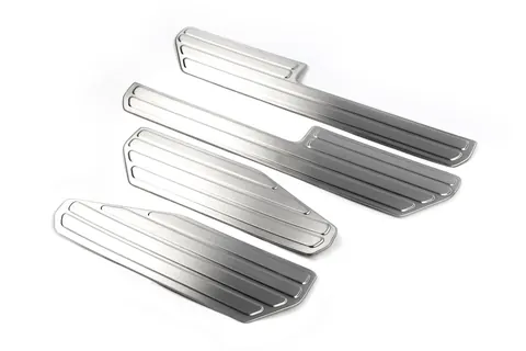 Накладки на внутрішні пороги OmsaLine (4 шт, нерж) для Volkswagen Amarok 2010-2022 рр — Volkswagen Amarok 2010-2022 гг. DianaParts