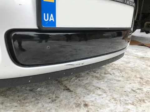 Зимова накладка на решітку (2007-2010, нижня) Глянцева для Skoda Fabia рр — Skoda Fabia 2007-2014 гг. DianaParts