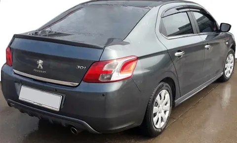 Накладка на задній бампер (2012-2017, під фарбування) для Peugeot 301 2012- рр — Peugeot 301 2012- гг. DianaParts