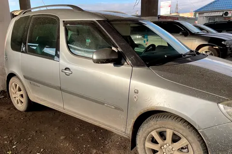Вітровики (4 шт, HIC) для Skoda Roomster 2006-2015 рр — Skoda Roomster 2006-2015 гг. DianaParts